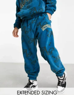 Tall*DESIGN Actual Co-Ord Relaxed Polar Fleece Joggers With All Over Print And Applique Logo In Blue