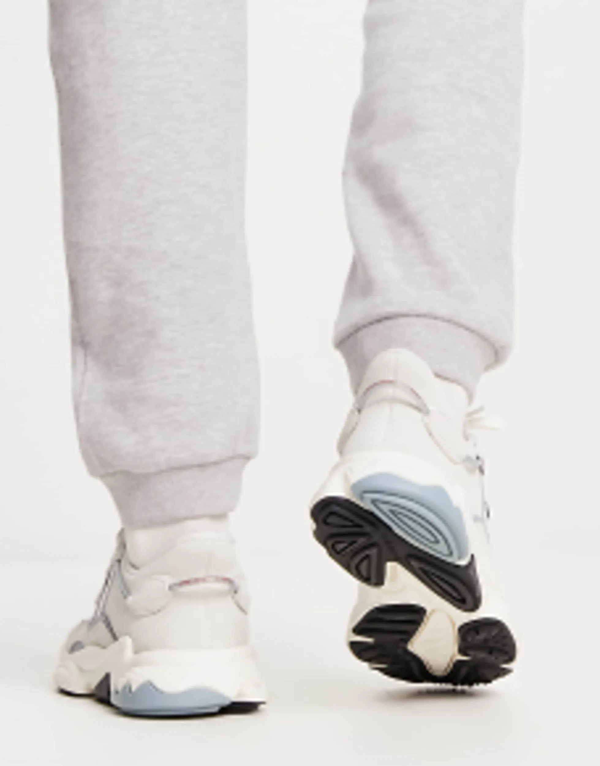 Sportswear*adidas Originals Ozweego Trainers In And Blue Off White