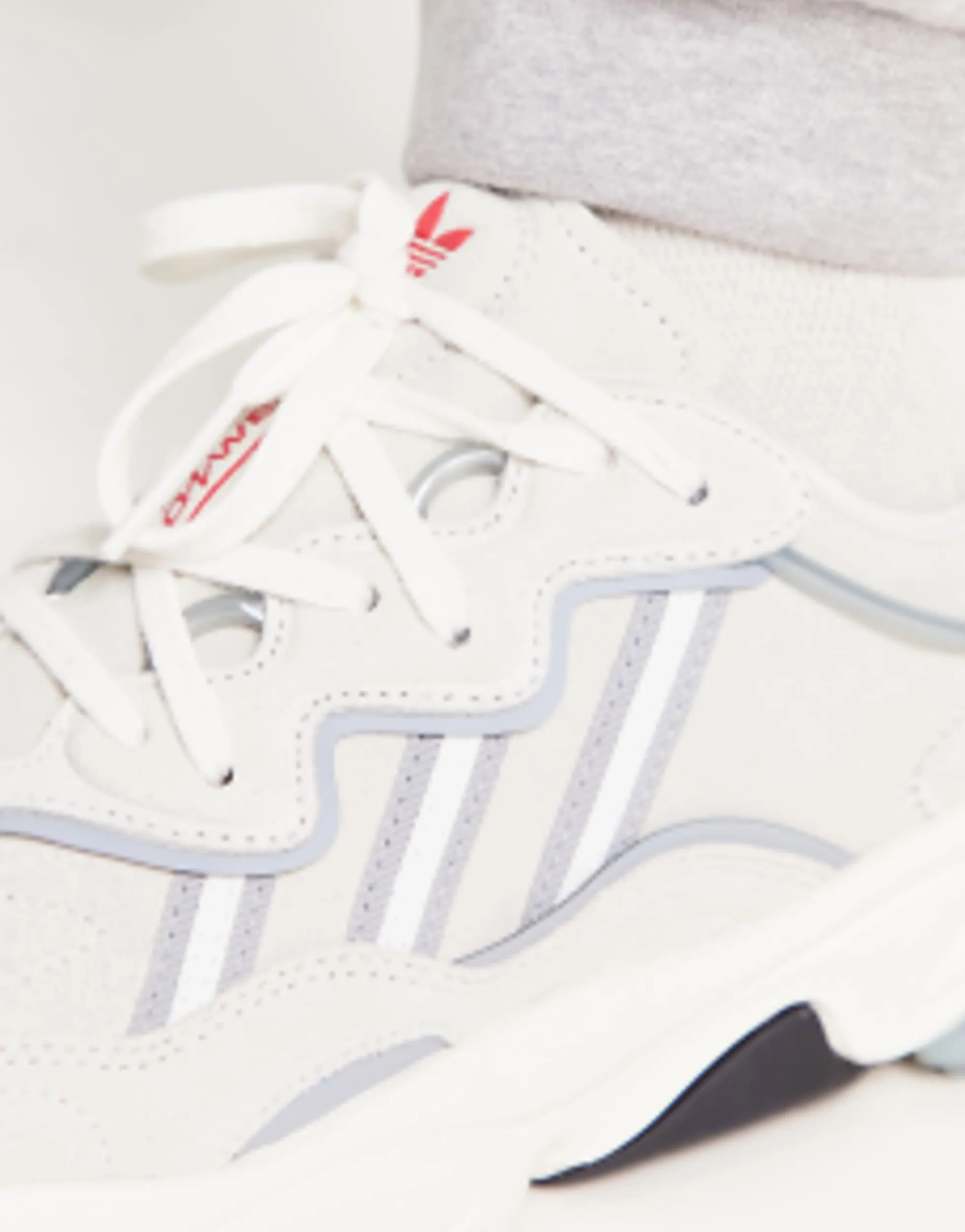 Sportswear*adidas Originals Ozweego Trainers In And Blue Off White