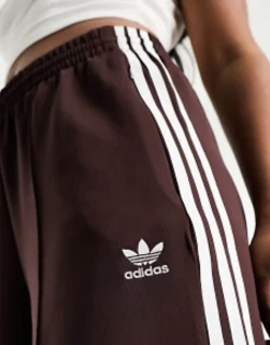 Trousers & Leggings*adidas Originals Three Stripe Wide Leg Trousers In Shadow Brown
