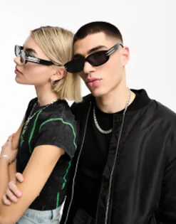 Sunglasses*AJ Morgan Rectangle Sunglasses In With Gold Trims Black
