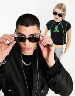 Sunglasses*AJ Morgan Rectangle Sunglasses In With Gold Trims Black