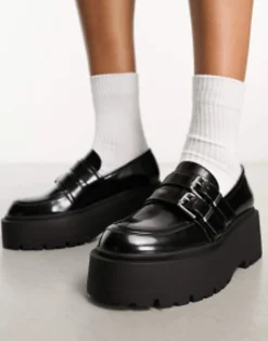 Loafers*Bershka Chunky Loafer With Buckle Detail In Black