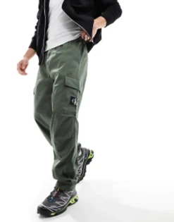 Trousers & Chinos*Calvin Klein Jeans Essential Regular Cargo Pants In Dark Green Thyme