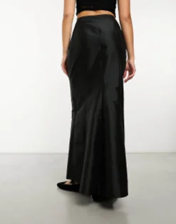 Skirts*Collusion Sporty Maxi Skirt With Fishtail Detail In Black