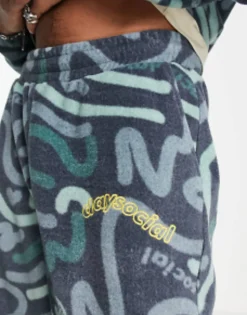 Tall*DESIGN Daysocial Co-Ord Relaxed Joggers In Polar Fleece With All Over Doodle Print In Navy