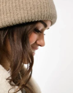 Hats*DESIGN Chunky Double Roll Beanie In Biscuit Beige