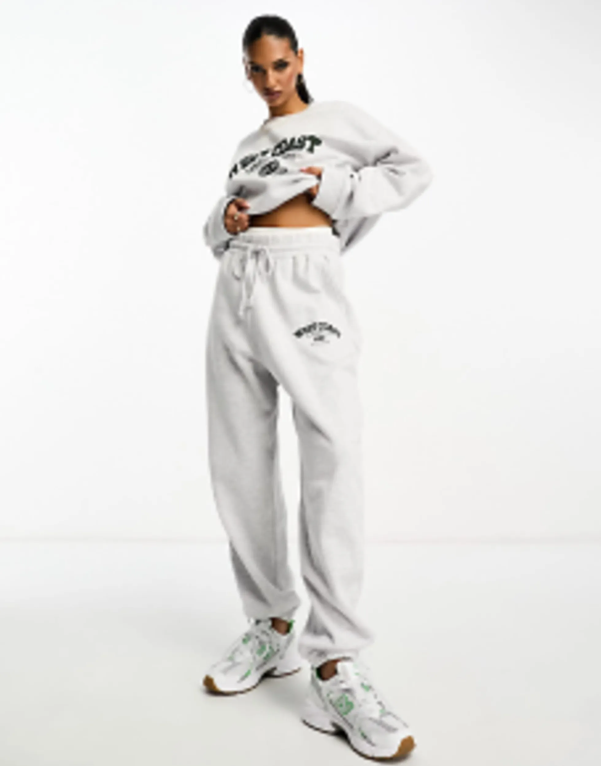 Tracksuits & Joggers*DESIGN Co-Ord With West Coast Graphic In Ice Marl
