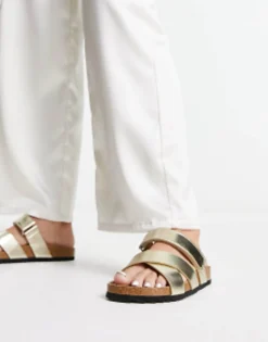 Flat Sandals*DESIGN Fiery Cross Strap Flat Sandals In Gold