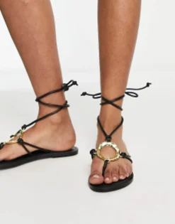 Flat Sandals*DESIGN Flourish Bashed Hardware Flat Sandal In Black