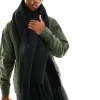 Scarves*DESIGN Fluffy Blanket Scarf In Black