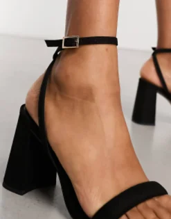 Sandals*DESIGN Hilton Barely There Block Heeled Sandals In Black