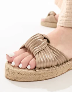 Flat Sandals*DESIGN Jade Knotted Espadrille Mules In Gold