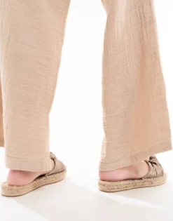Flat Sandals*DESIGN Jade Knotted Espadrille Mules In Gold