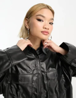 Shirts*DESIGN Pu Oversized Shirt With Wide Cuff Detail In Black