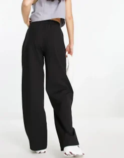 Trousers & Leggings*DESIGN Relaxed Dad Trouser In Black