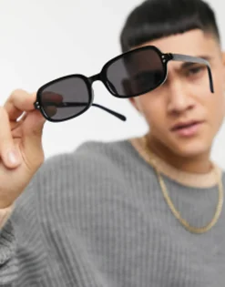 Sunglasses*DESIGN Retro Frame Square Sunglasses With Smoke Lens In Black