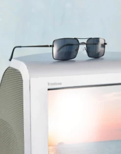 Sunglasses*DESIGN Slim Square Aviator Sunglasses With Smoke Lens In Black