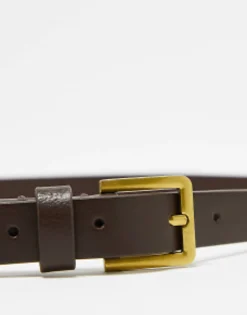 Belts*DESIGN Smart Leather Skinny Belt With Gold Buckle In Brown