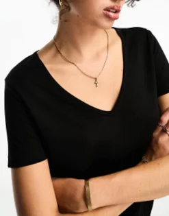 Tall*Tall Design Relaxed V Neck T-Shirt In Black