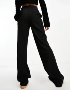 Tall*DESIGN Tall Slim Straight Trouser In Black