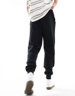 Tracksuits*DESIGN Tapered Joggers In Black