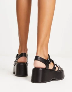 Flat Sandals*DESIGN Terra Studded Fisherman Flatform Sandals In Black