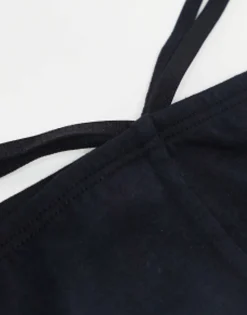 Underwear*DESIGN Thong With Strapping And Chain Detail Black