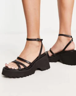 Flat Sandals*DESIGN Trippy Chunky Cleated Sandals In Black