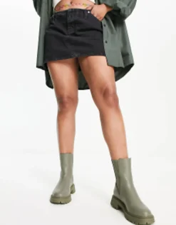 Chelsea Boots*DESIGN Wide Fit Alfie Chunky Chelsea Boots In Khaki