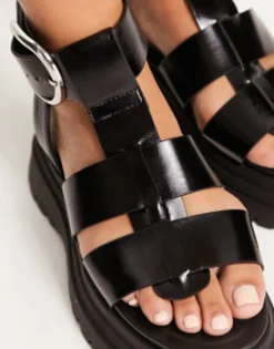 Flat Sandals*DESIGN Wide Fit Factor Buckle Hardware Fisherman Flat Sandals In Black