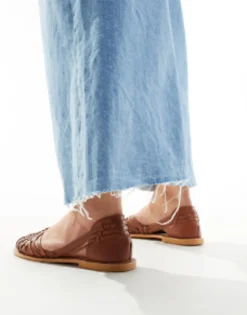 Flat Sandals*DESIGN Wide Fit Francis Leather Woven Flat Sandals In Tan