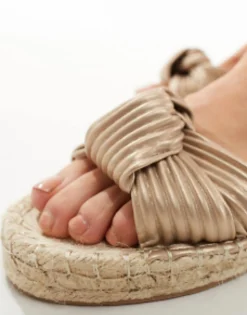 Flat Sandals*DESIGN Wide Fit Jade Knotted Espadrille Mules In Gold