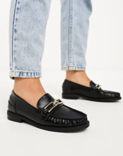 Loafers*DESIGN Wide Fit Melodic Slim Loafer With Chain In Black
