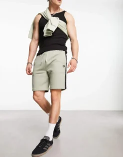 Shorts*Fred Perry Embossed Laurel Tape Logo Sweat Shorts In Seagrass Green
