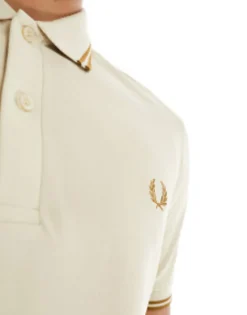 Polo Shirts*Fred Perry Twin Tipped Polo Shirt In Oatmeal Beige