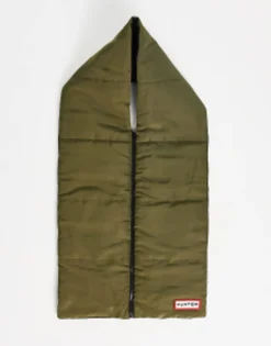 Scarves*Hunter Quilted Zip Front Scarf With Pockets In Khaki