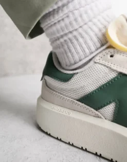 Sportswear*New Balance Ct302 Trainers In Green White