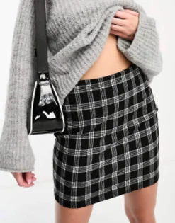 Skirts*New Look Mini Bodycon Skirt In Check Black