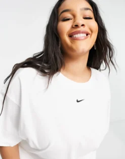 Sportswear*Nike Plus Central Swoosh Oversized T-Shirt In White