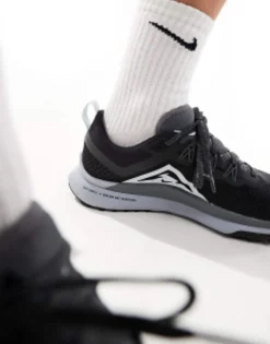 Sportswear*Nike Running Trail Pegasus 4 Trainers In And White Black