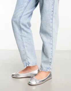 Flat Shoes*River Island Bow Tie Ballet Shoe In Silver