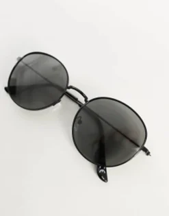 Sunglasses*River Island Flat Round Sunglasses In Black