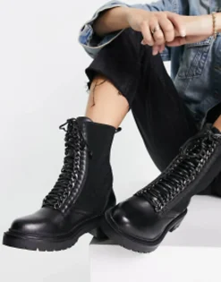 Chelsea Boots*Simply Be Wide Fit Leather Pull On Chelsea Flat Ankle Boots With Cleated Sole In Black