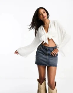 Shirts*Stradivarius Crinkle Tie Front Shirt In White
