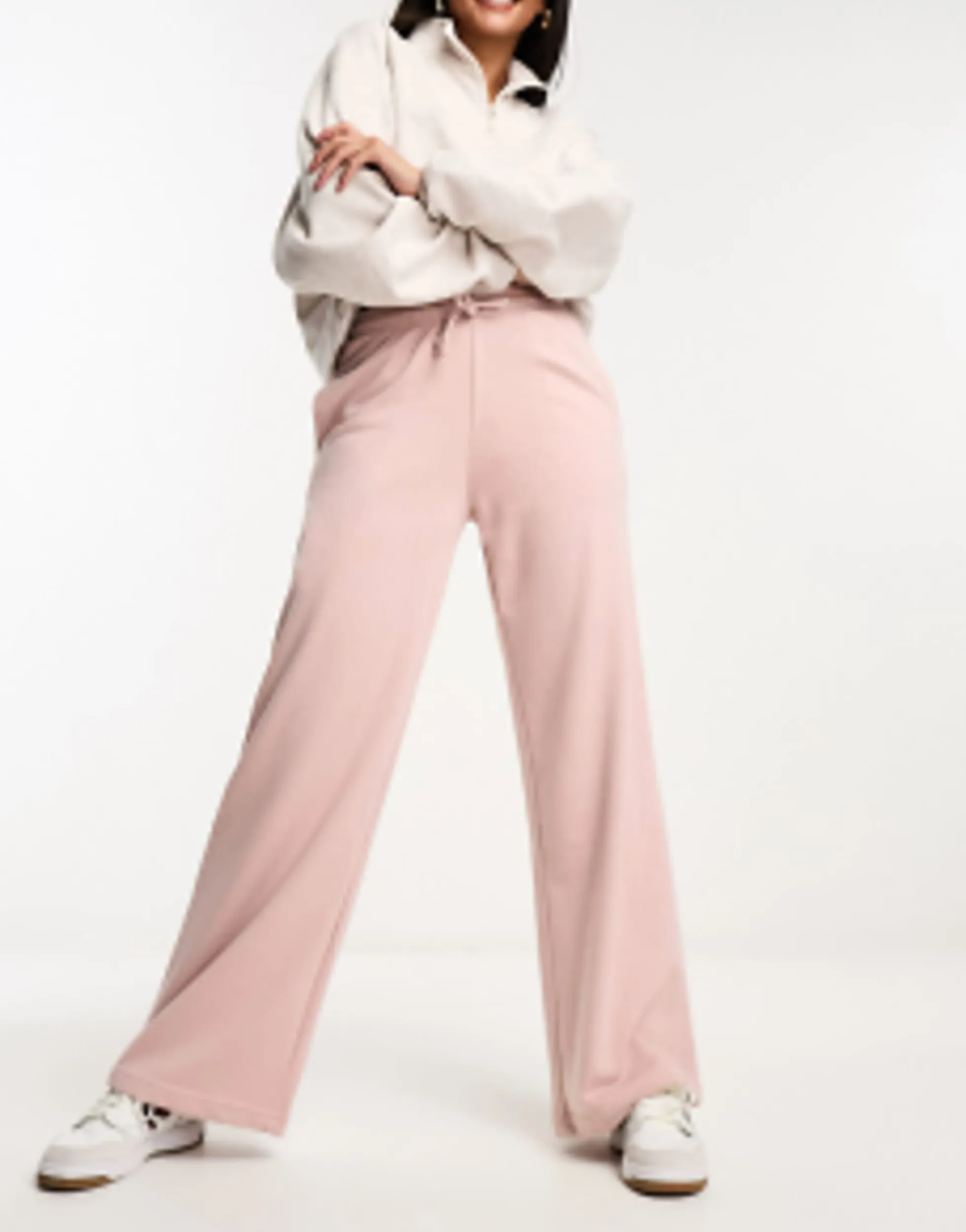 Tracksuits & Joggers*Stradivarius Cropped Sweatshirt And Jogger Co-Ord In Blush