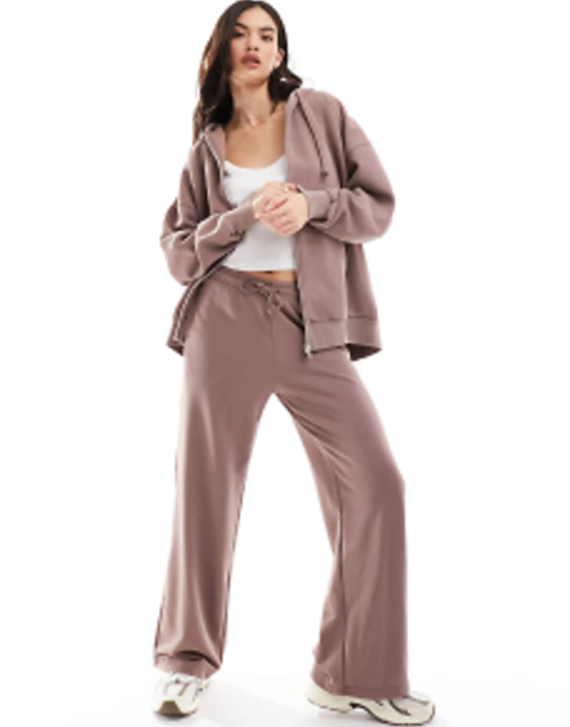 Tracksuits & Joggers*Stradivarius Oversized Zip Thru Hoodie And Jogger Co-Ord In Washed Brown