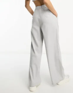 Petite*Stradivarius Petite Tailored Wide Leg Trouser In Grey