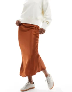 Skirts*Stradivarius Satin Midi Slip Skirt In Caramel