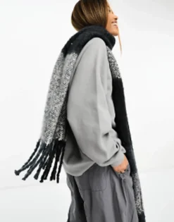 Scarves*Threadbare Knitted Scarf In Navy Check